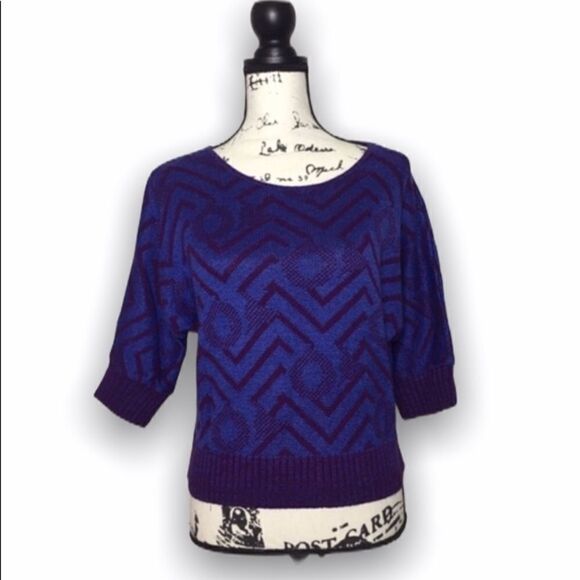 Lux Sweaters - Lux SZ S Purple  and blue abstract sweater